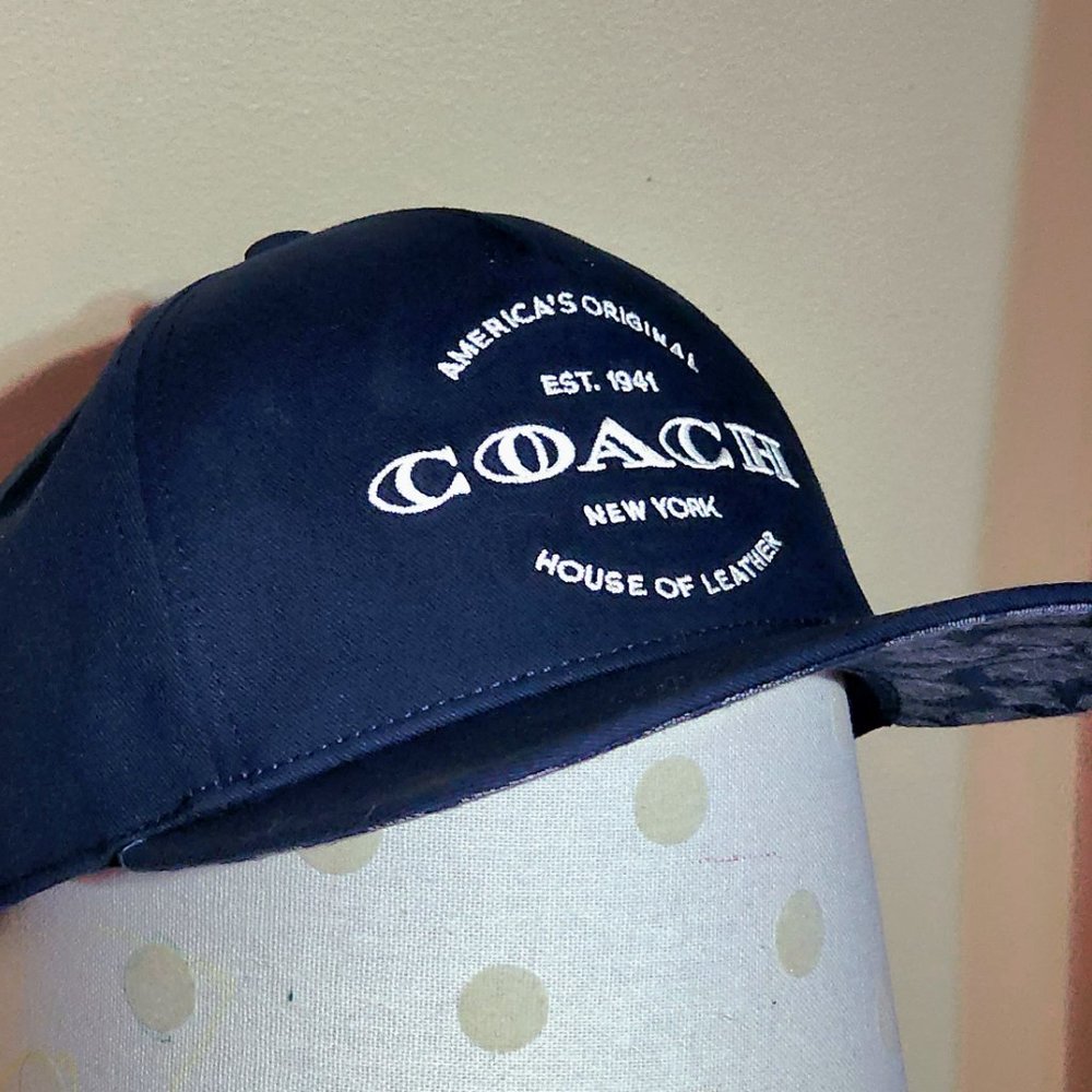 Coach ballcap - Picture 2 of 6